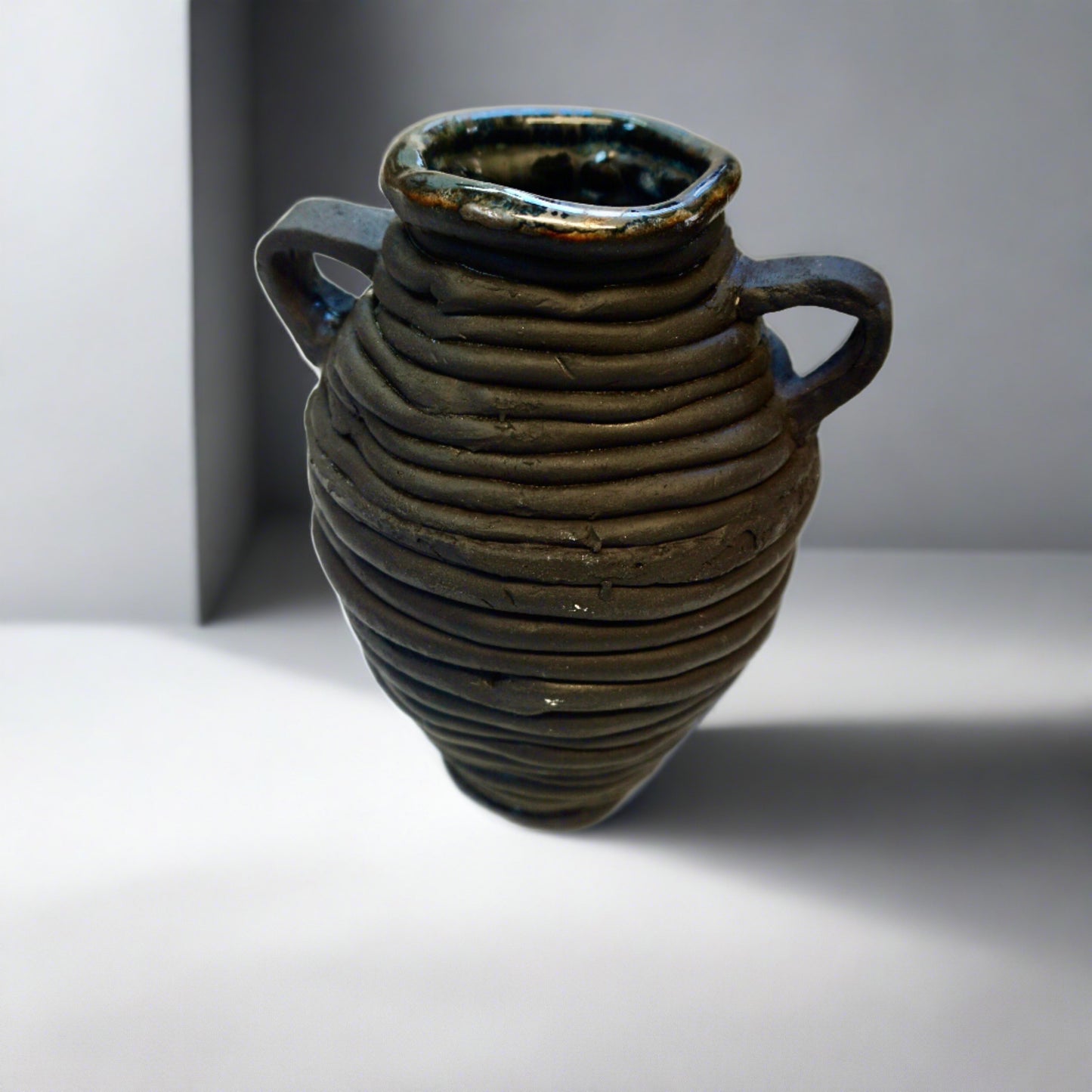 Term 2/25 Beginners Pottery Evening Course - Tuesday