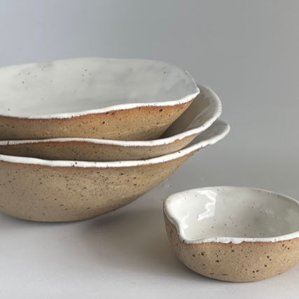 Salad Bowl And Pourer - Sun 7 June